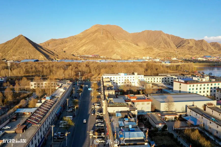 珠穆朗玛峰在哪里个城市(位于我国边境的日喀则市)-图片5