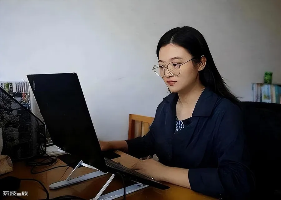 一般大学辅导员年薪是多少(大学辅导员年收入有10万吗)-图片3