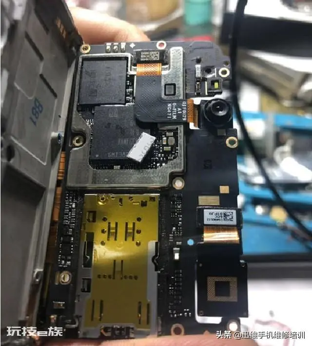 oppo手机突然频繁自动开关机(手机反复重启不进系统)-图片6