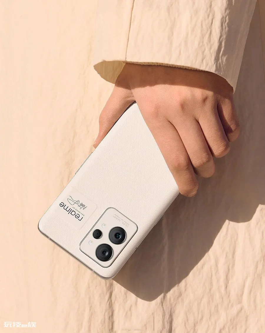 realmegt2和gt2pro区别(两款真我5点区别)-图片2