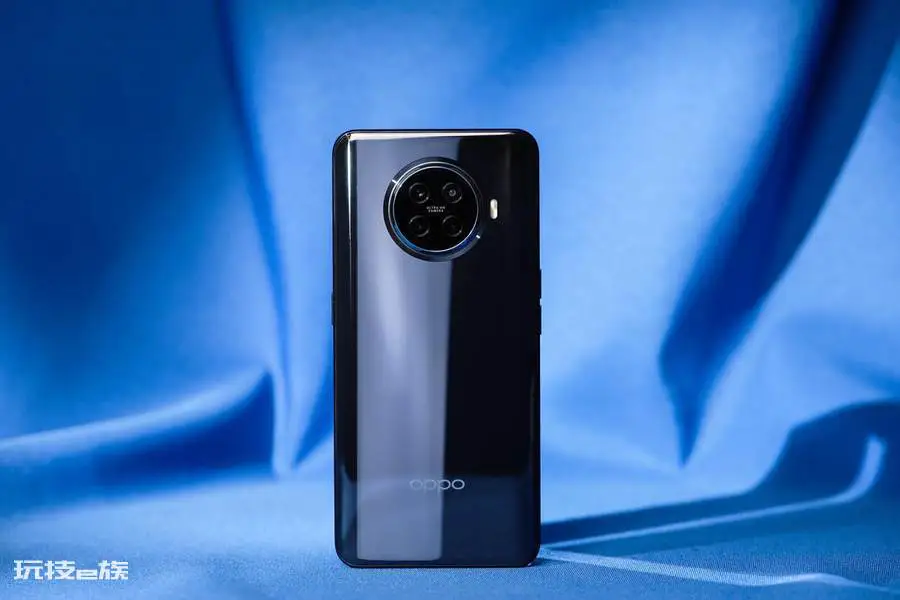oppo四个摄像头是哪款(OPPO Ace2性能旗舰)-图片1