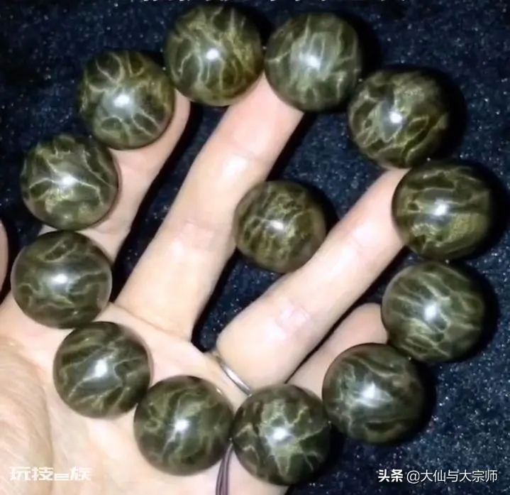 手串什么木材质的好(什么材质的木头做手串最好)-图片10