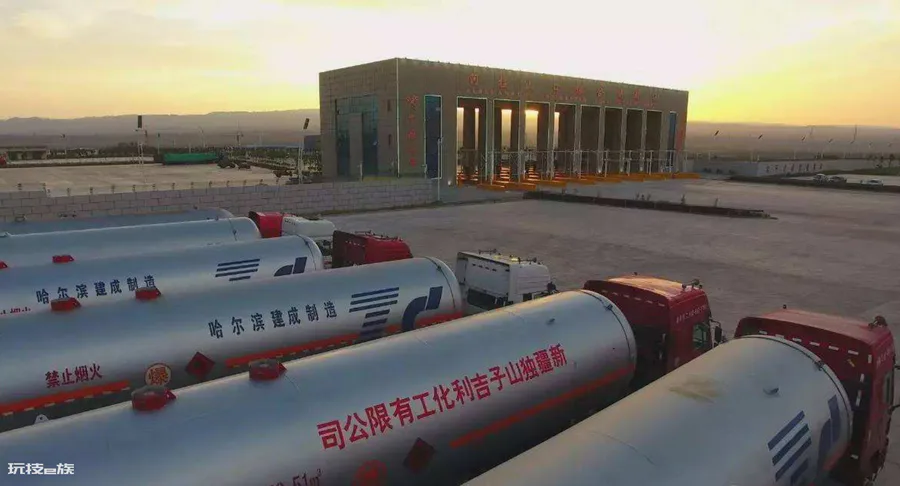 新疆阿拉山口市属于哪个地区(全国人口最少的贸易边境口岸)-图片4