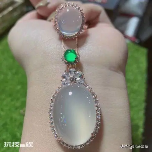 什么叫玉髓跟玉有啥区别(为何玉髓跟翡翠如此相似)-图片2