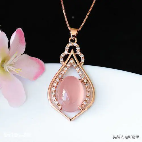 什么叫玉髓跟玉有啥区别(为何玉髓跟翡翠如此相似)-图片5