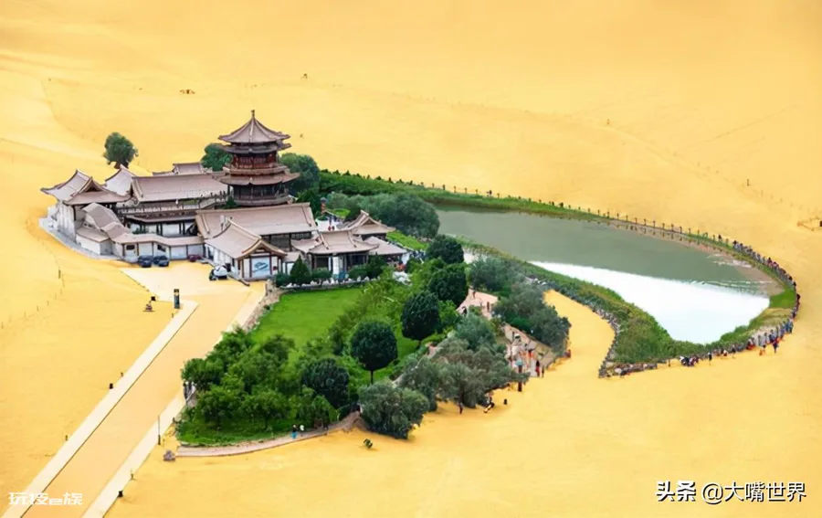 甘肃有多大面积(45.44万平方公里甘肃地图像一只哑铃)-图片6