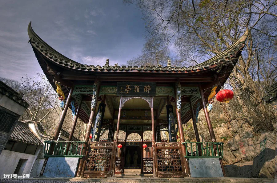 南京一日游最值得去的地方(南京周最出名的景点攻略)-图片1