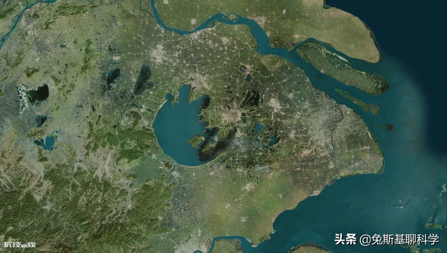 中国十大湖泊排名(我国湖泊面积十大排行盘点)-图片9