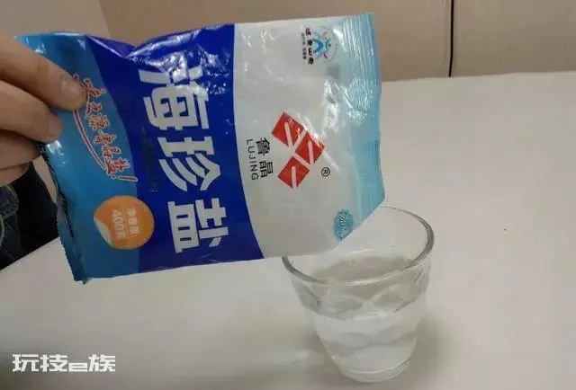 玫瑰花保存长久的方法(花店买的玫瑰保鲜时间长的4个技巧)-图片4
