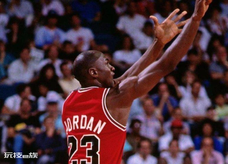 篮球最厉害的球星排行榜(NBA强投能力最强的五大球星)-图片5