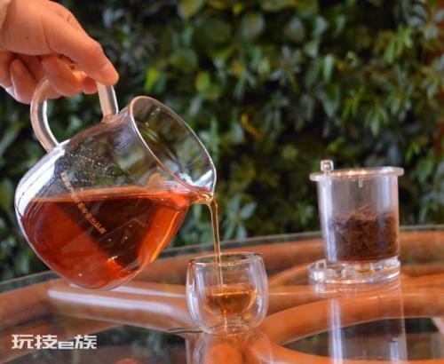 泡第一遍的茶叶水是不是要倒掉（冲泡第一遍的茶水能喝吗）-图片3