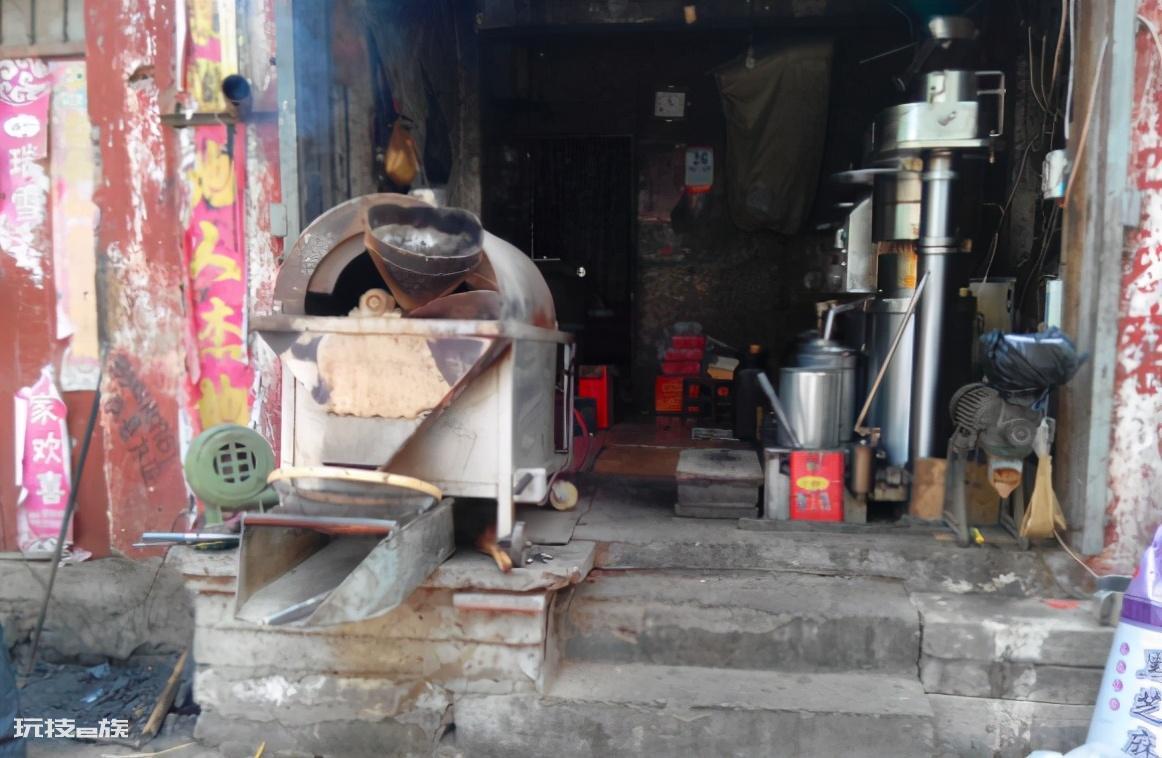 香油渣子怎么给花施肥(用油渣制作肥料正确方法)-图片6