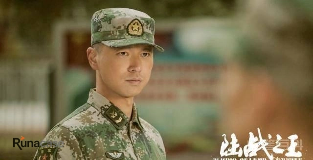 从《二炮手》到《陆战之王》,康洪雷和徒弟张寒冰犯了同样的错-图片5